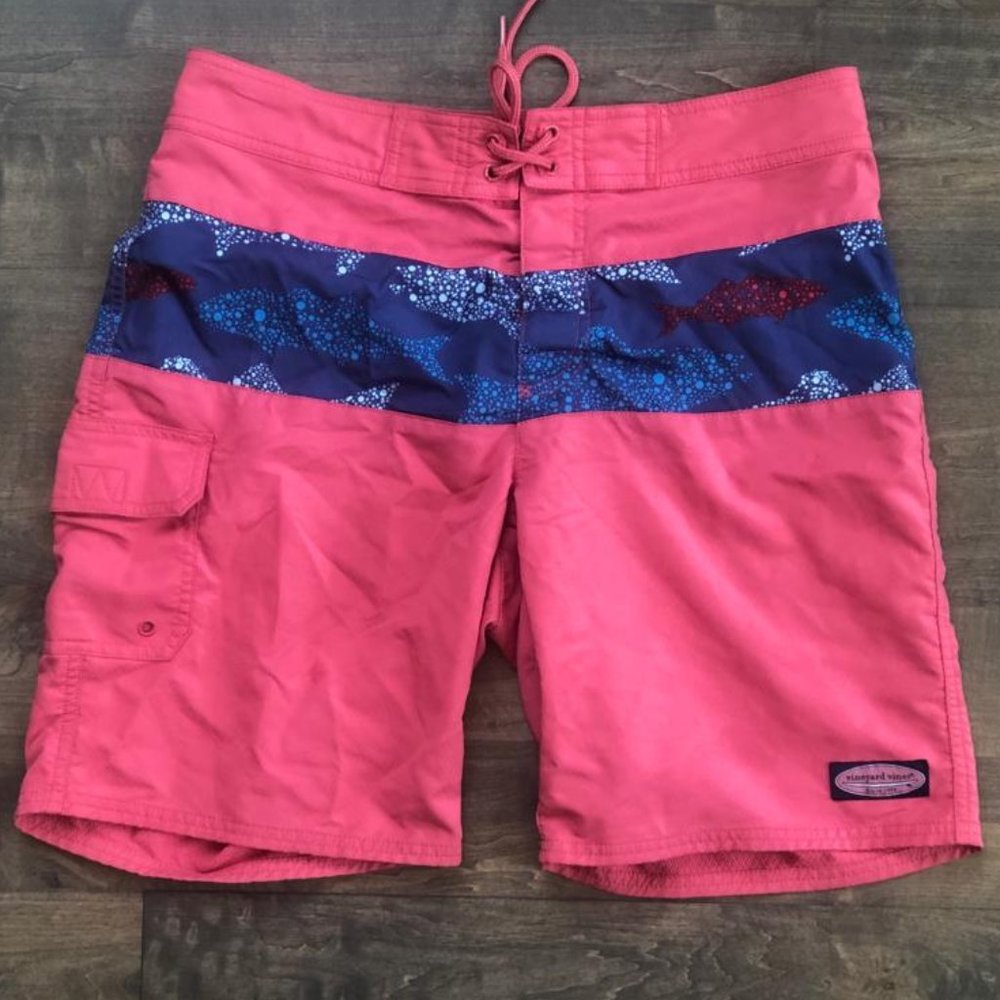 Vineyard Vines Swim Trunks in Men's 30 Waist